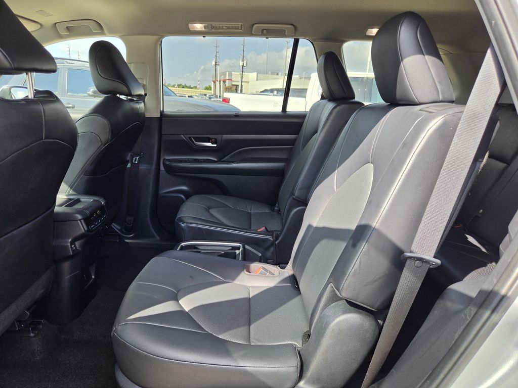 Used 2025 Celestial Silver Metallic Toyota XLE image 29