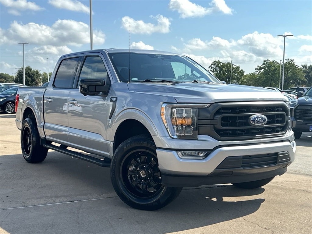 Used 2022 Ford F-150 XLT with VIN 1FTEW1C59NKE72839 for sale in Houston, TX