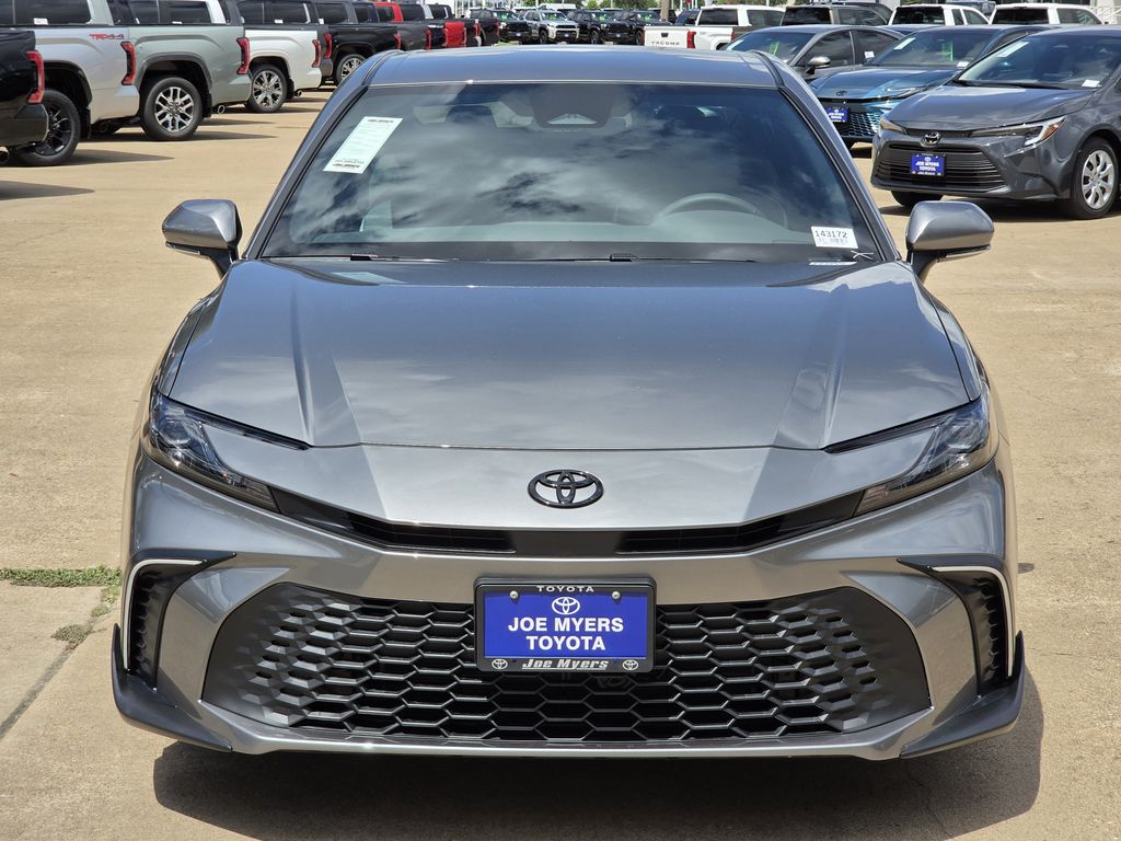 New 2026 Heavy Metallic Toyota SE image 3