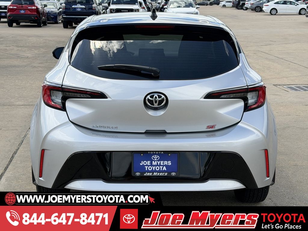 Used 2025 Classic Silver Metallic Midnight Black Metallic Toyota SE image 8