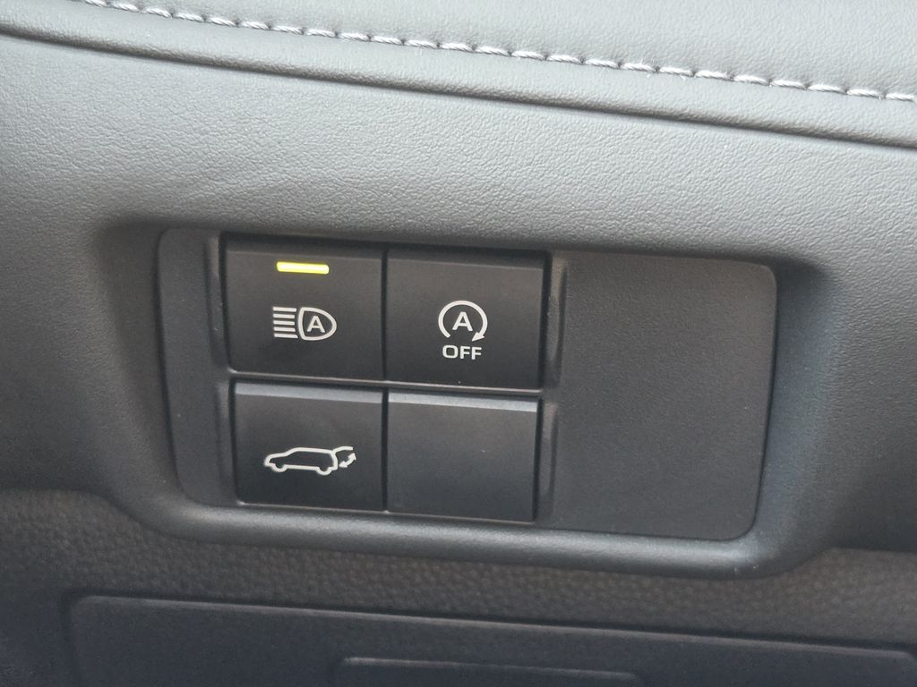 Used 2025 Midnight Black Metallic Toyota XLE image 25