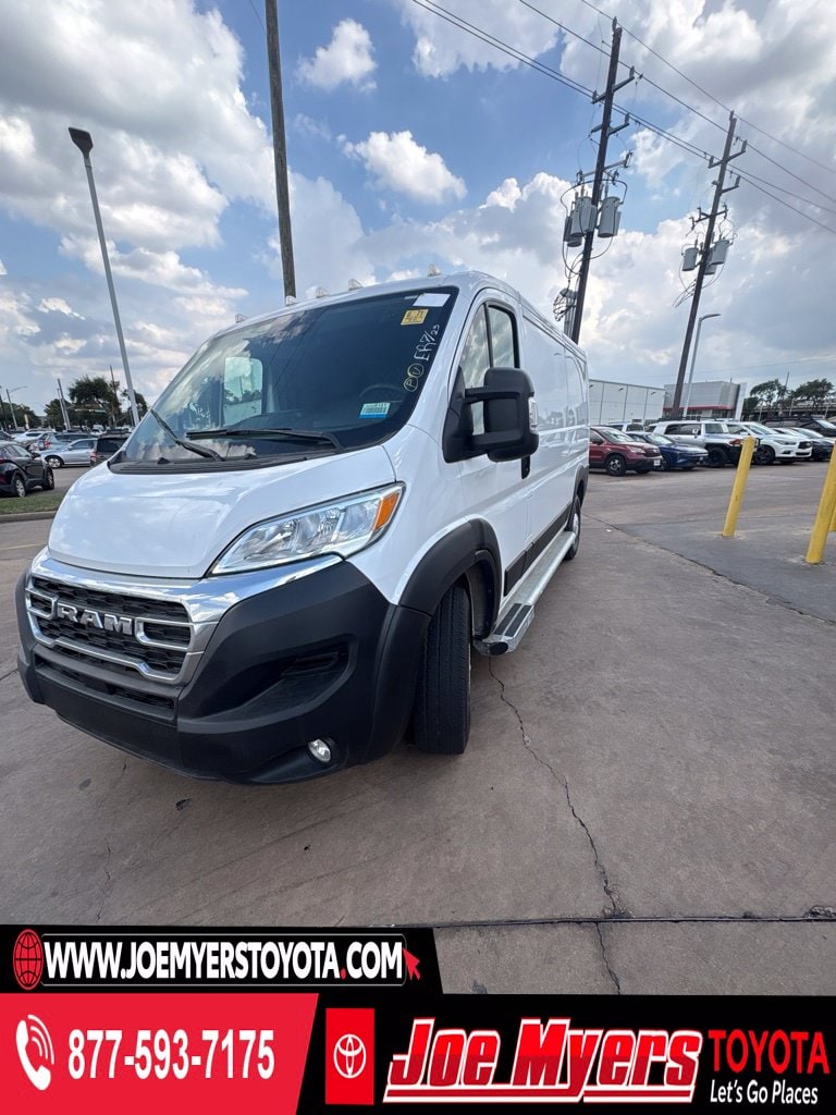  2025 RAM ProMaster 2500 Tradesman 136 Low Roof Cargo Van FWD   