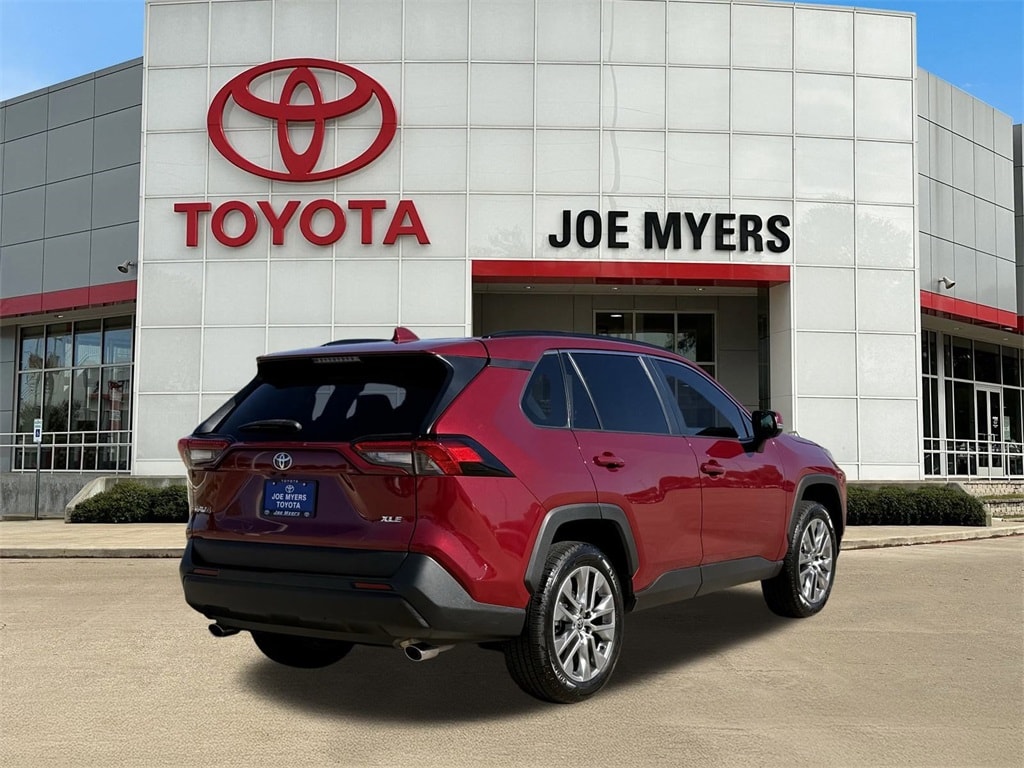 Used 2022 Toyota RAV4 XLE Premium SUV