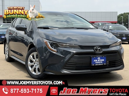 2026 Toyota Corolla LE Sedan