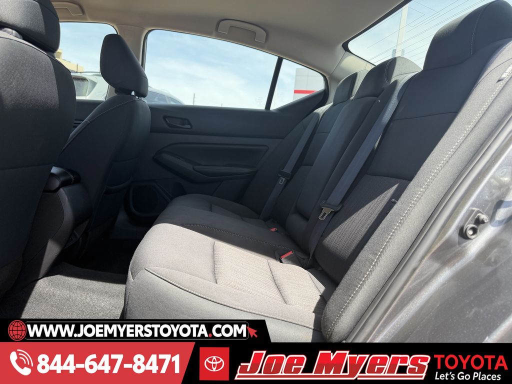 Used 2025 Gun Metallic Nissan 2.5 SV image 28