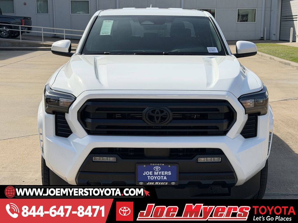 New 2026 Ice Cap Toyota SR5 image 3