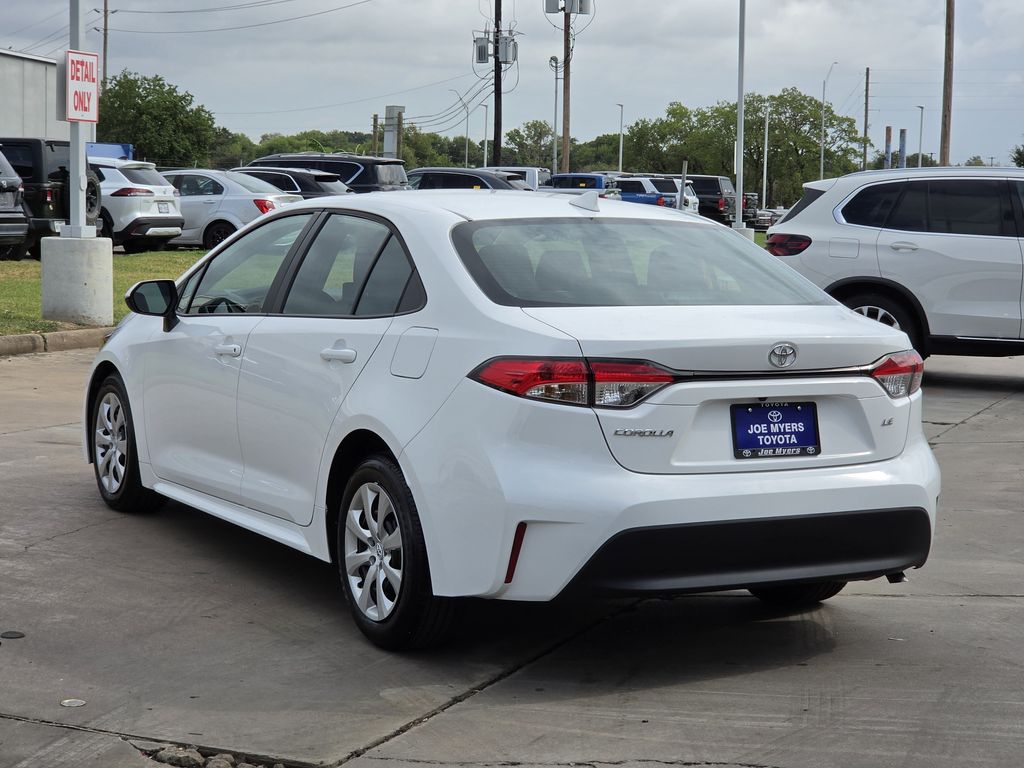 Used 2026 Ice Toyota LE image 7