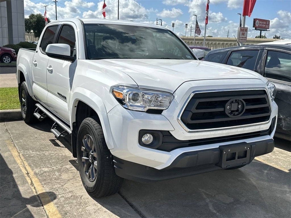 Used 2021 Toyota Tacoma SR5 with VIN 5TFAZ5CN5MX118573 for sale in Houston, TX