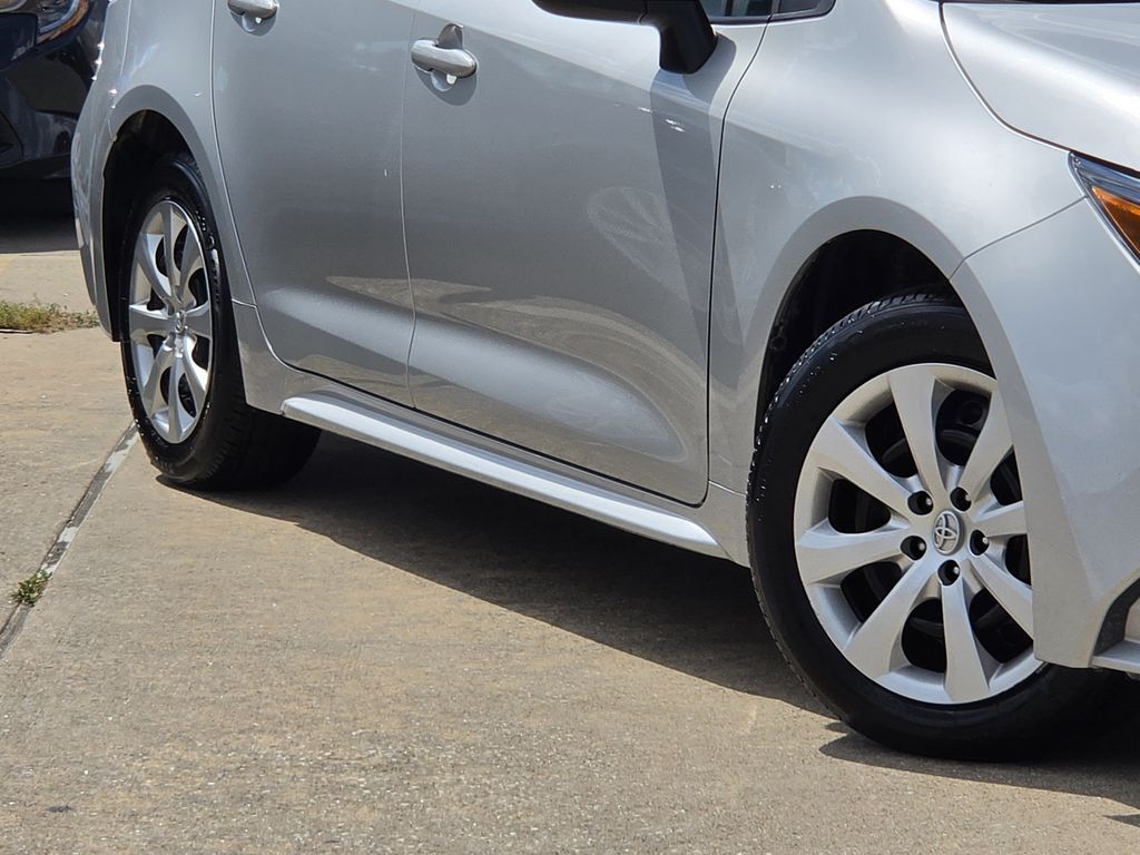 Used 2026 Classic Silver Metallic Toyota LE image 12