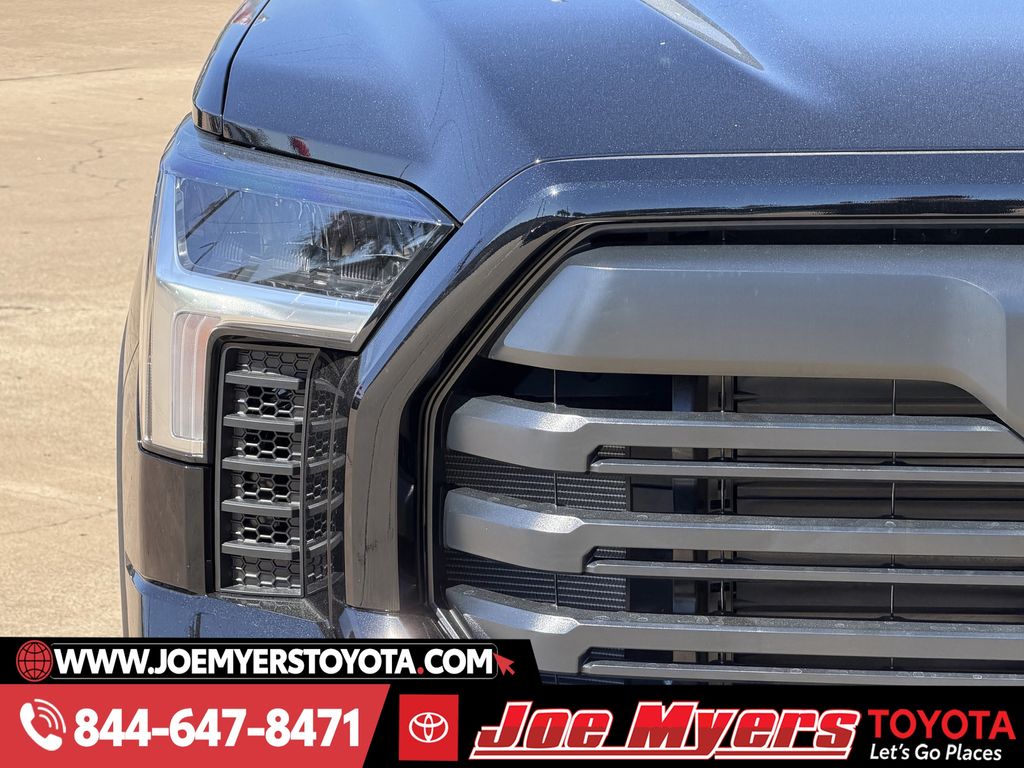 New 2026 Midnight Black Toyota SR5 image 5