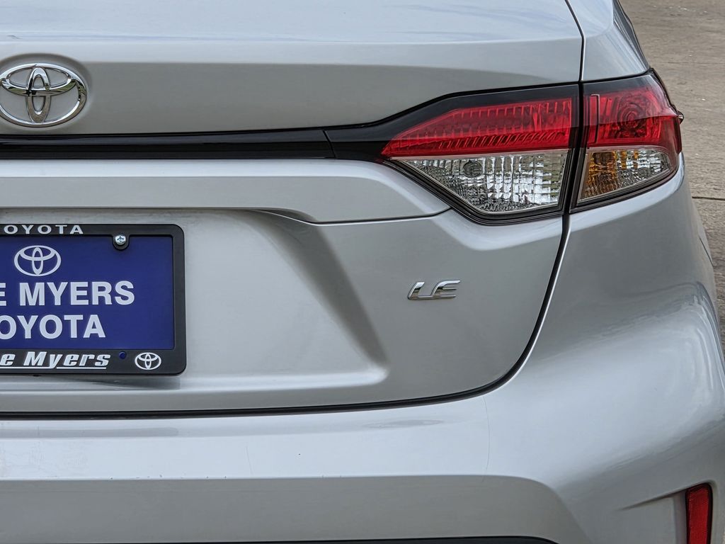 Used 2026 Classic Silver Metallic Toyota LE image 9