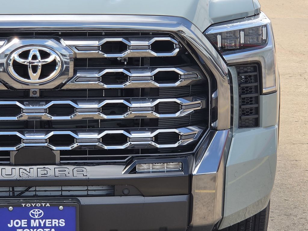 New 2026 Lunar Rock Toyota Platinum image 4