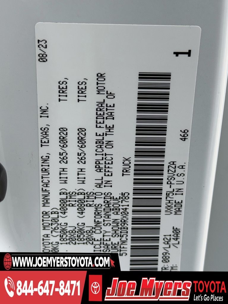 Used 2024 Ice Cap Toyota Platinum image 33