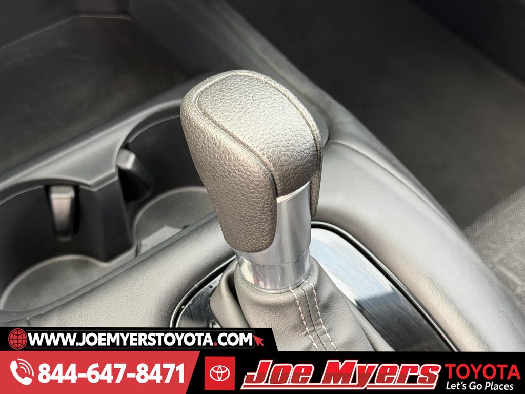 Used 2025 Urban Gray Pearl Honda LX image 23