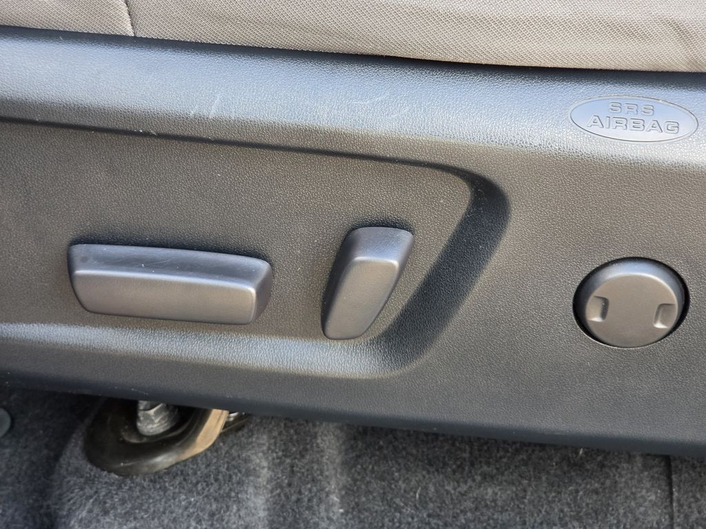 Used 2018 Magnetic Gray Metallic Toyota SR5 image 26