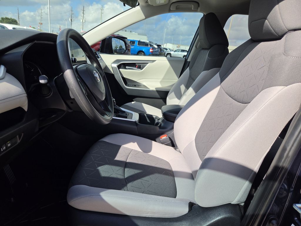 Used 2025 Blueprint Toyota XLE image 27