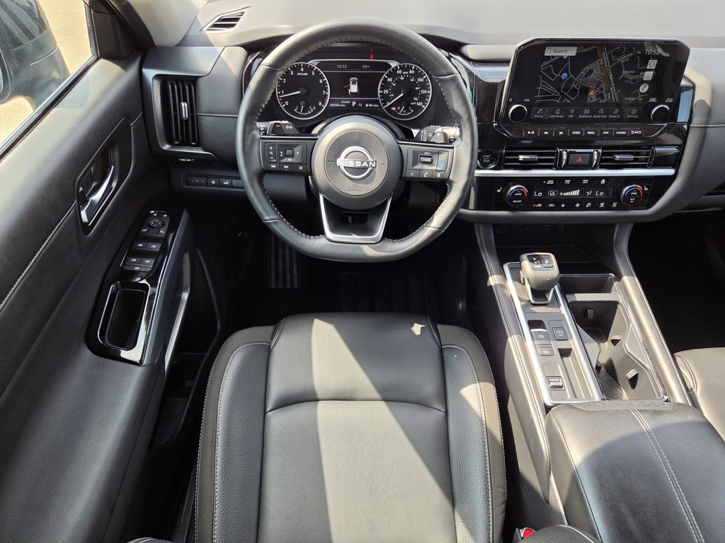 Used 2025 Super Black Nissan SL image 13