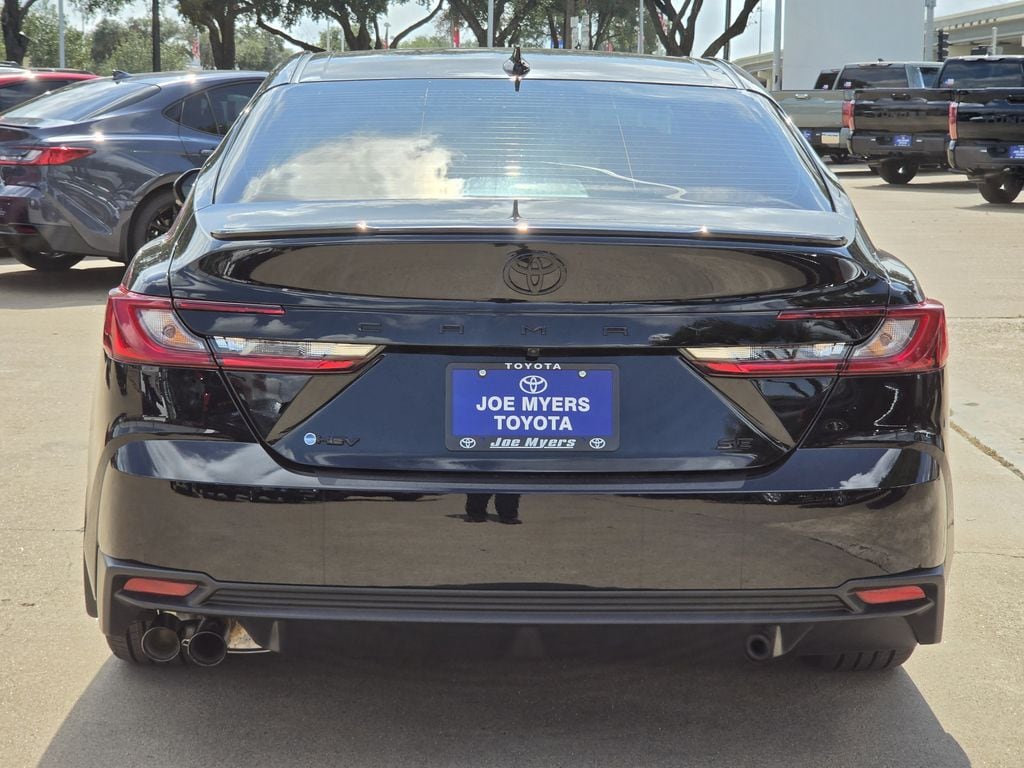 New 2026 Midnight Black Met Toyota SE image 8