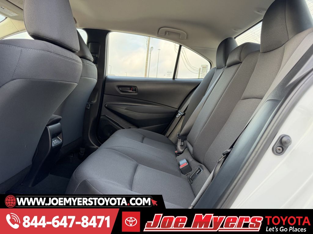 Used 2024 Ice Cap Toyota LE image 27