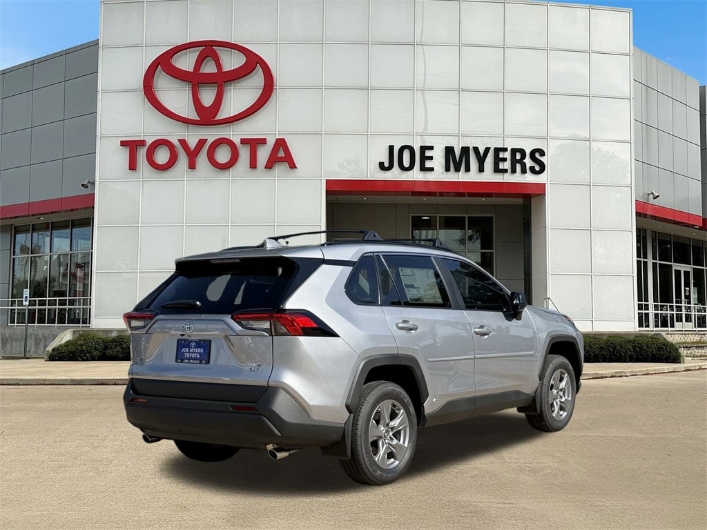 New 2025 Toyota RAV4 Hybrid LE SUV