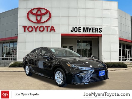 2025 Toyota Camry LE Sedan