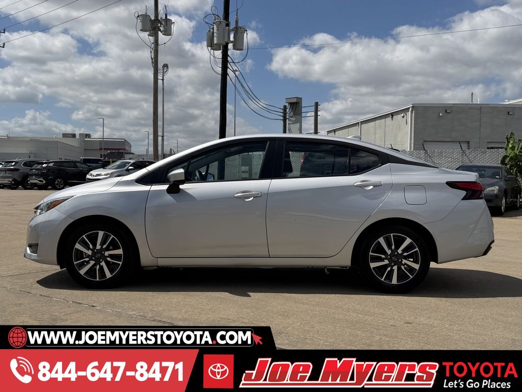 Used 2025 Brilliant Silver Metallic Nissan 1.6 SV image 6