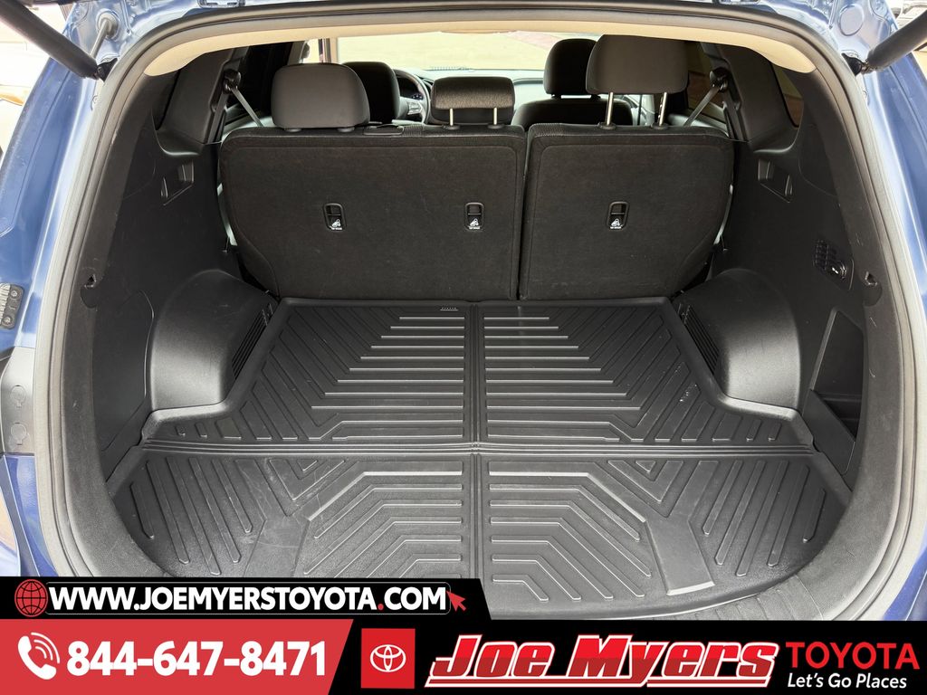 Used 2023 Stormy Blue Hyundai SEL image 29