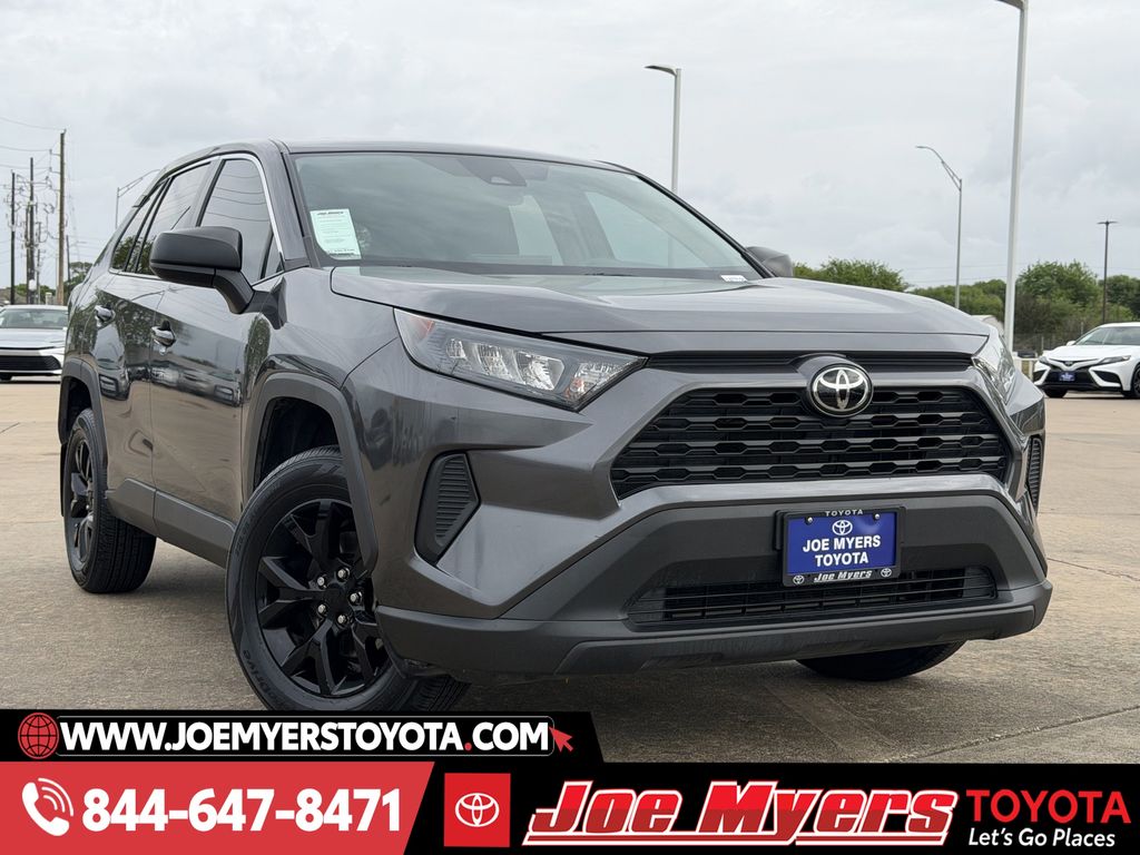 Used 2022 Magnetic Gray Metallic Toyota LE image 2