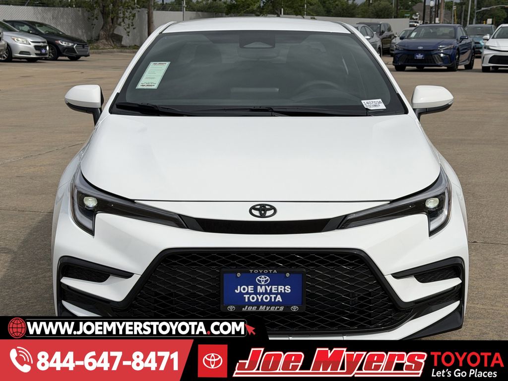 Certified Used 2026 Ice Cap Toyota SE image 3