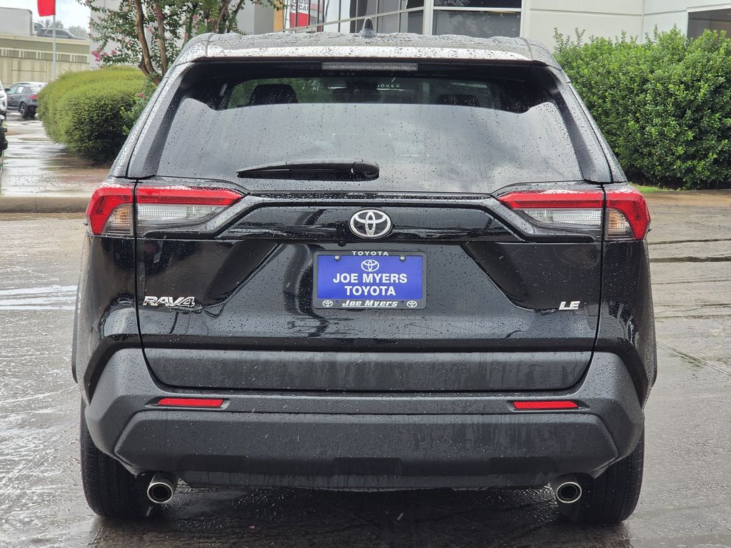 Used 2025 Midnight Black Metallic Toyota LE image 8