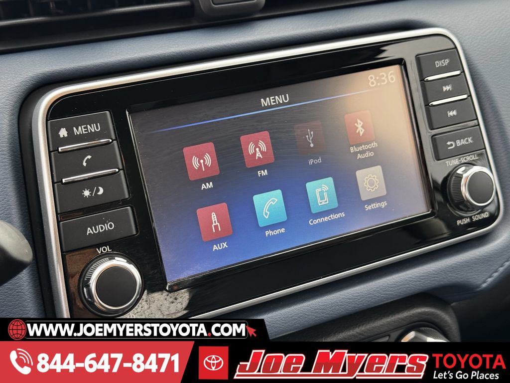 Used 2025 Brilliant Silver Metallic Nissan 1.6 SV image 17