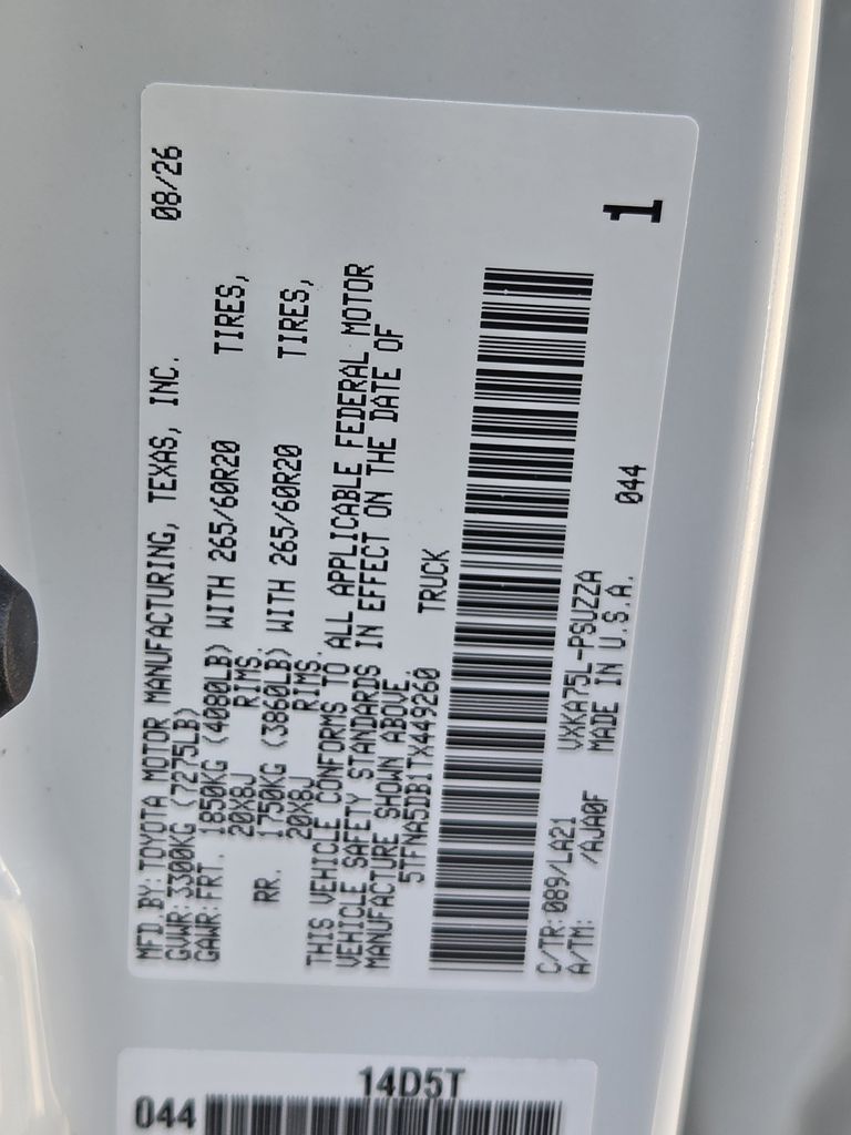 New 2026 Wind Chill Pearl Toyota Platinum image 22