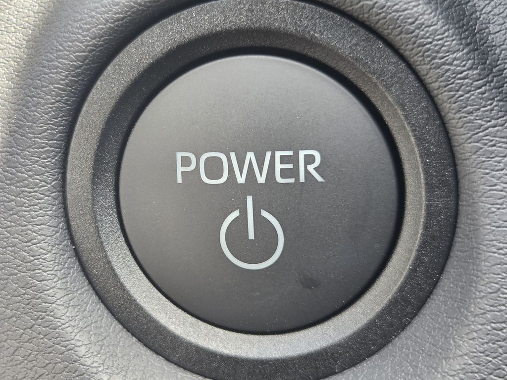 New 2026 Wind Chill Pearl Toyota SE image 21