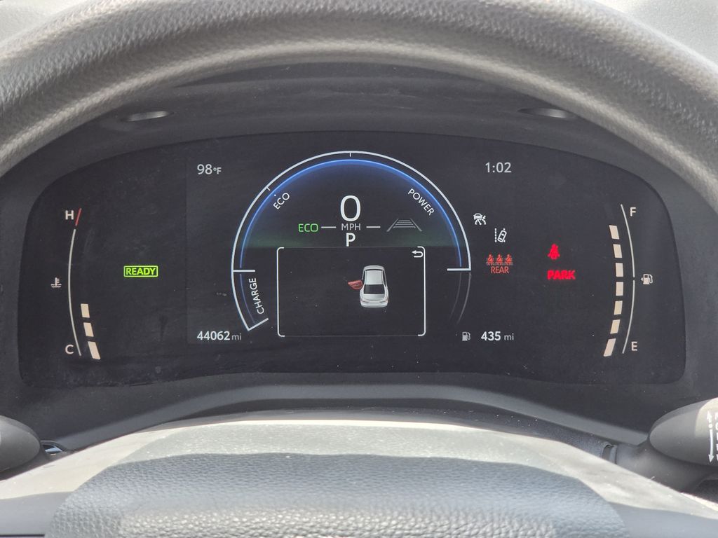 Used 2025 Ice Toyota LE image 16