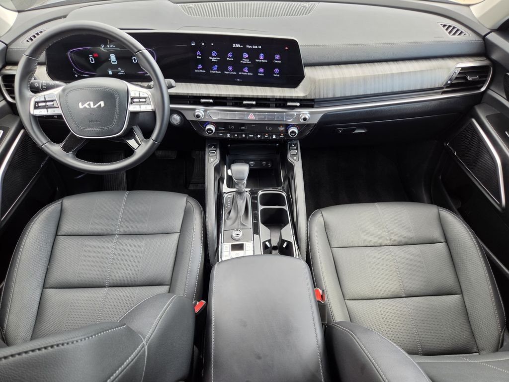 Used 2025 Dark Moss Kia EX image 12