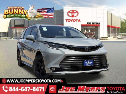 2026 Toyota Sienna Woodland Edition Van Passenger Van