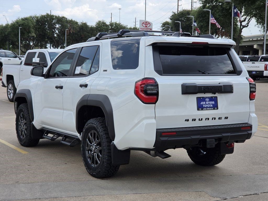 New 2026 Ice Cap Toyota SR5 image 7
