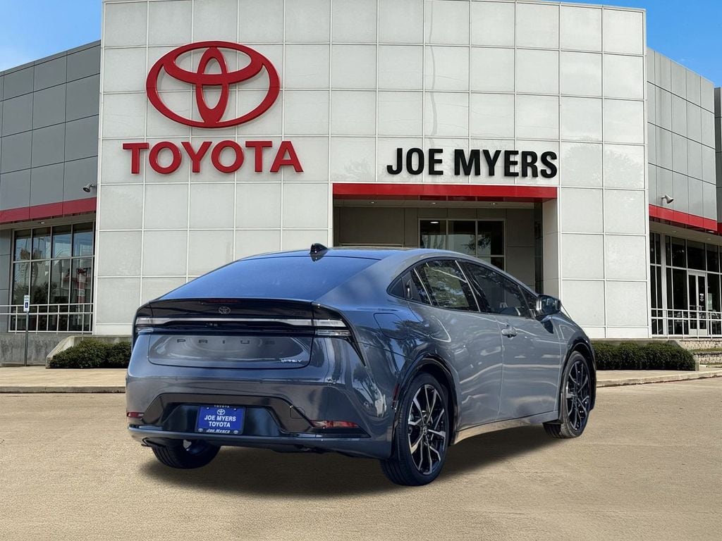 New 2026 Guardian Gray Toyota XSE Premium image 5