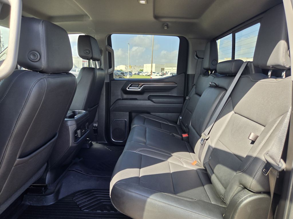 Used 2025 Cypress Gray Chevrolet LT Trail Boss image 28