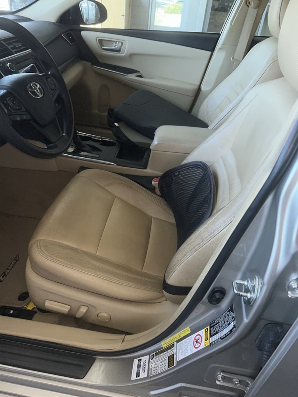 Used 2015 Toyota Camry LE Sedan