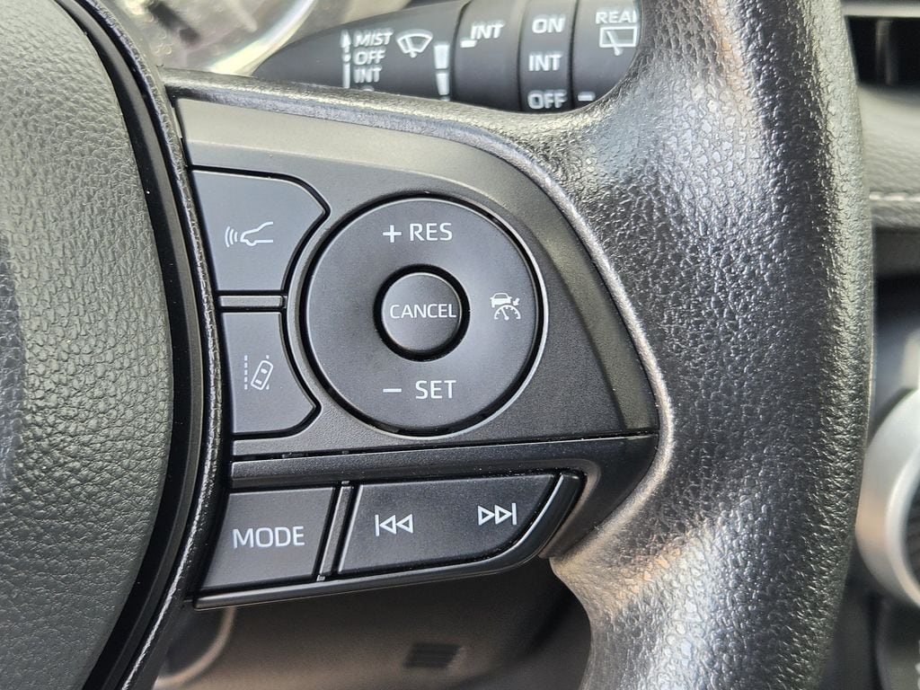 Used 2025 Midnight Black Metallic Toyota XLE image 23