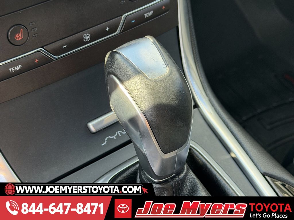 Used 2015 Guard Metallic Ford Titanium image 21