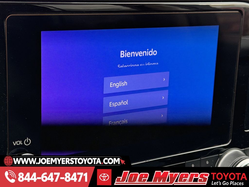 Used 2025 Blueprint Toyota LE image 18