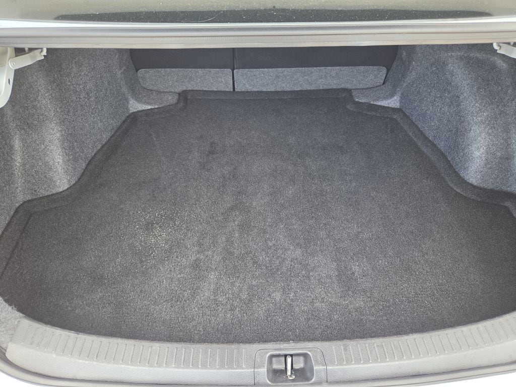 Used 2026 Ice Toyota LE image 28