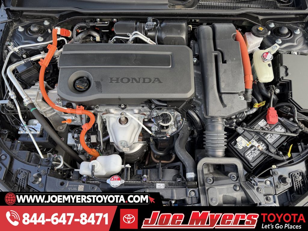 Used 2025 Meteorite Gray Metallic Honda Sport Touring image 32