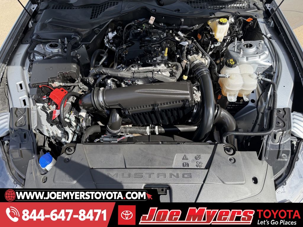 Used 2025 Silver Metallic Ford Ecoboost Premium image 29