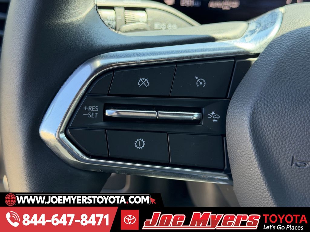 Used 2025 Black Chevrolet LT image 24