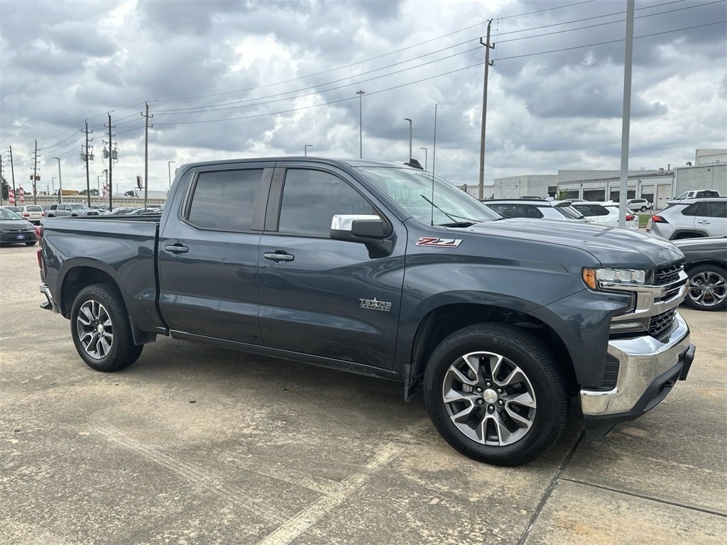 Used 2021 Chevrolet Silverado 1500 LT with VIN 3GCUYDED6MG113059 for sale in Houston, TX