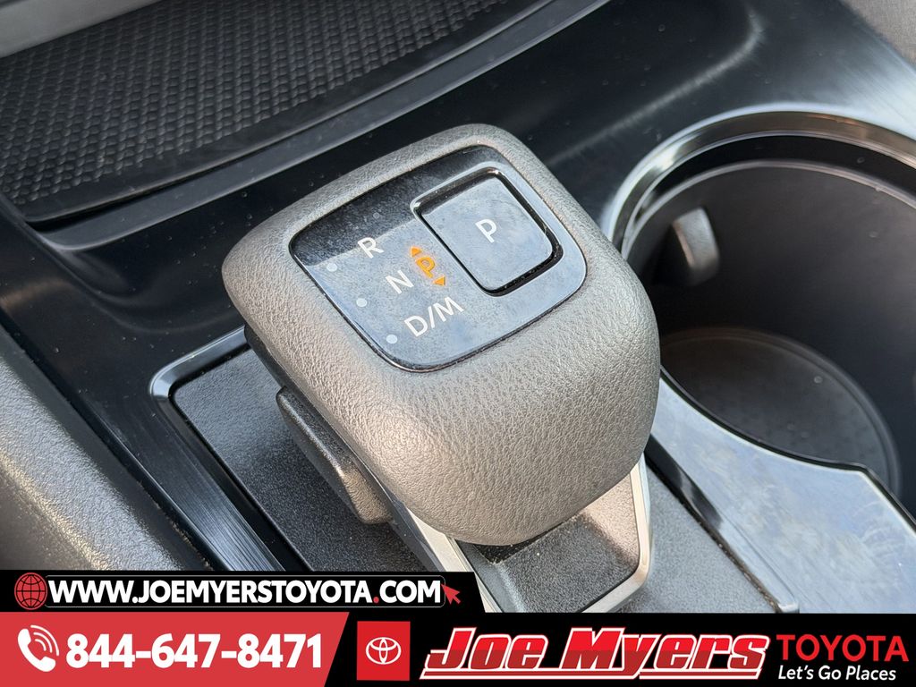 Used 2025 Super Black Nissan SV image 20