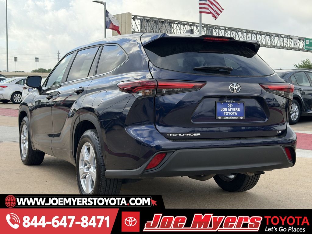 Used 2025 Blueprint Toyota LE image 7